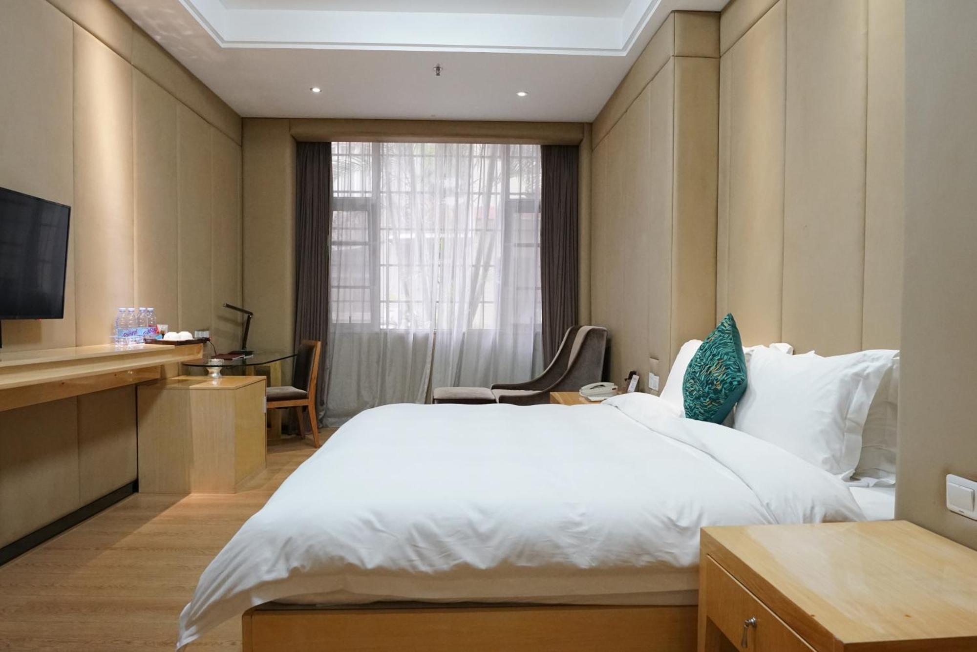 Paco Ouzhuang Metro Guangzhou-free Shuttle To Fair โรงแรม 4*