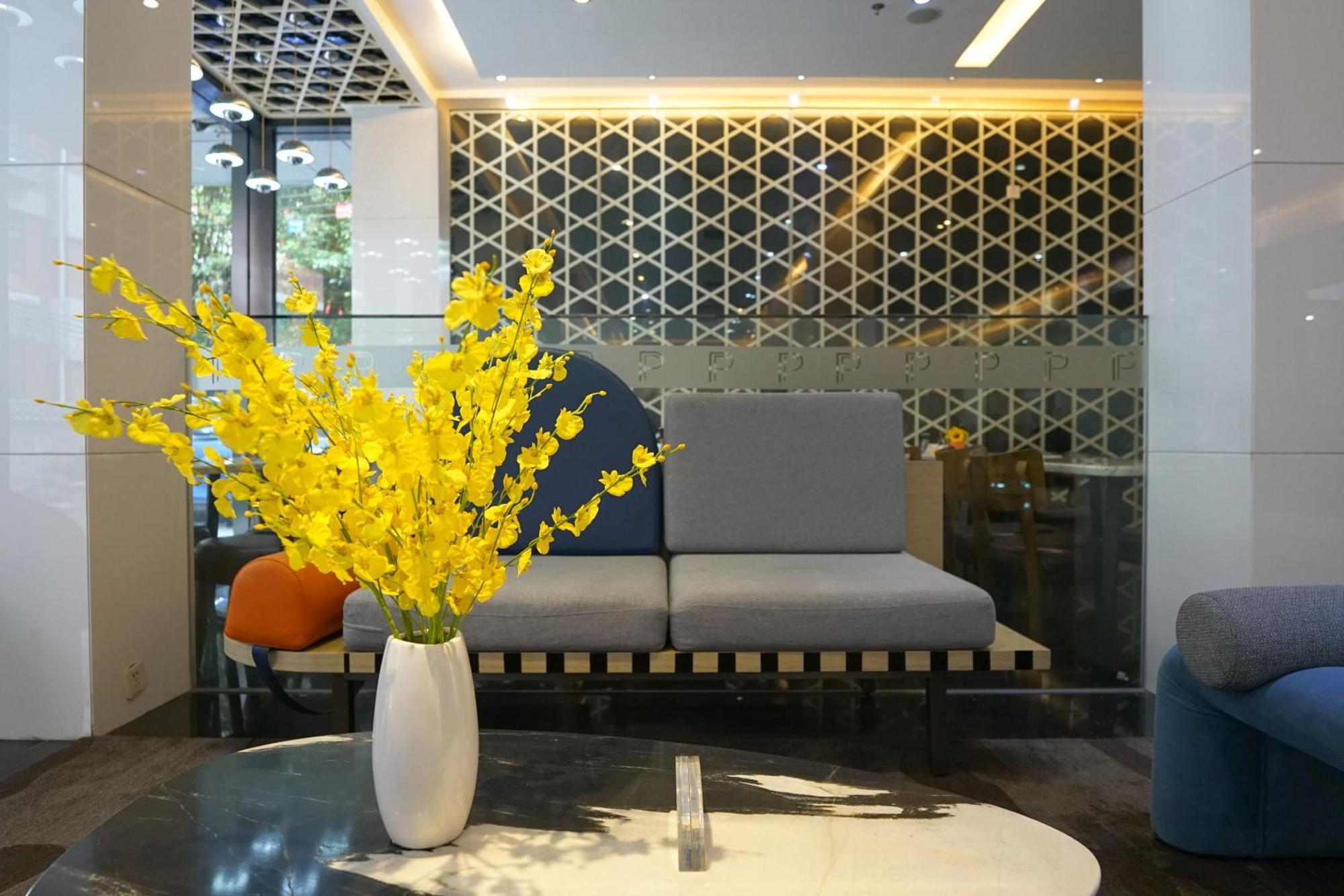 Paco Ouzhuang Metro Guangzhou-free Shuttle To Fair โรงแรม 4*