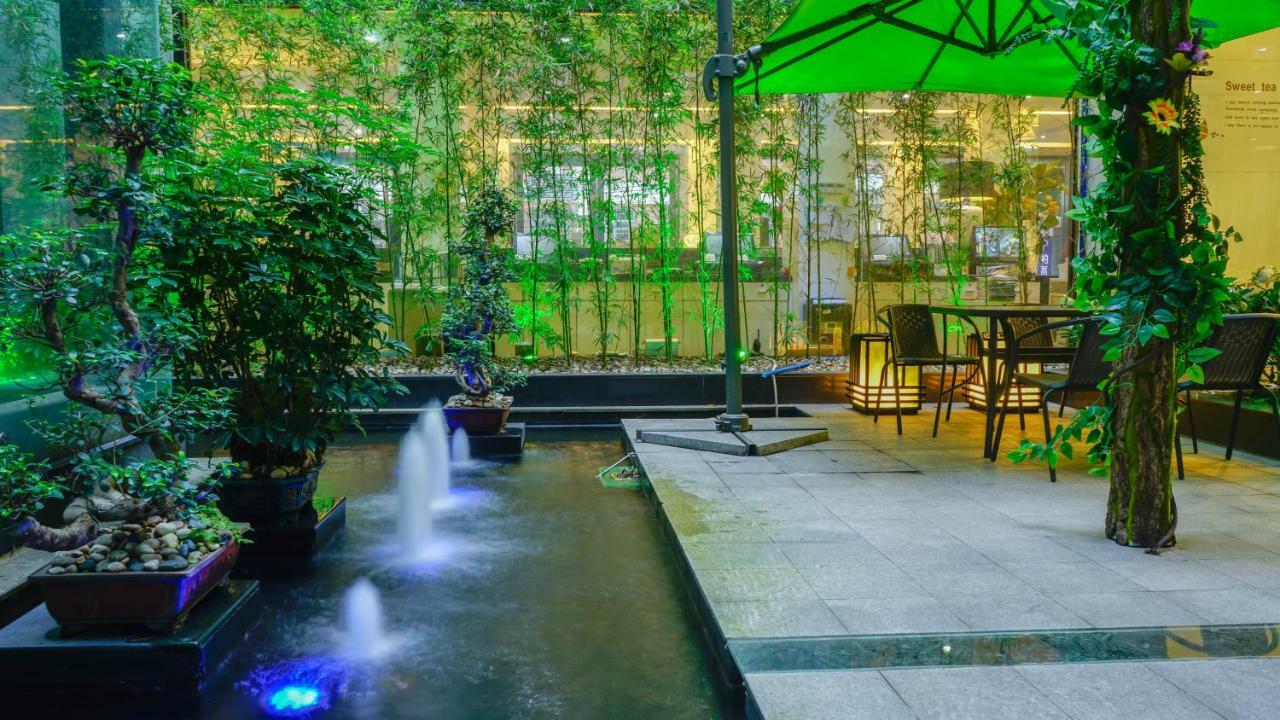 Paco Ouzhuang Metro Guangzhou-free Shuttle To Fair โรงแรม 4*
